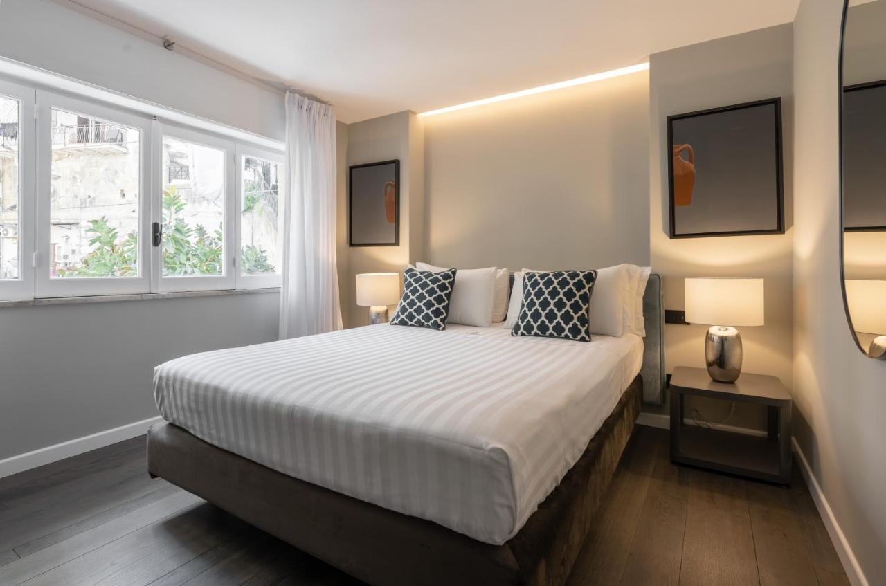 Le Mummarelle Bed & Breakfast เนเปิลส์ ภายนอก รูปภาพ